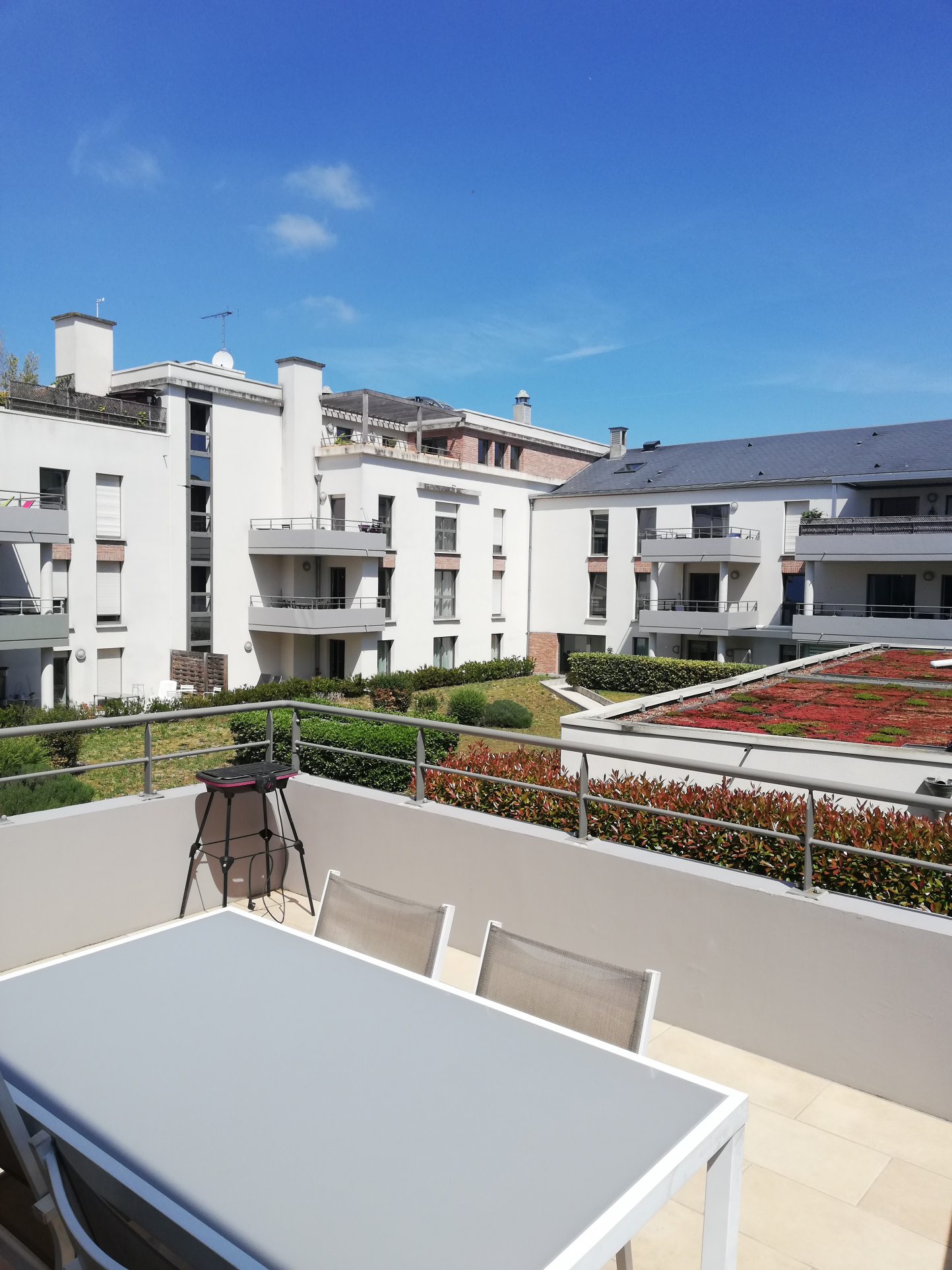 Immo80 – L'immobilier à Amiens et dans la Somme-Appartement avec terrasse 3 chambres en location à Amiens (80)