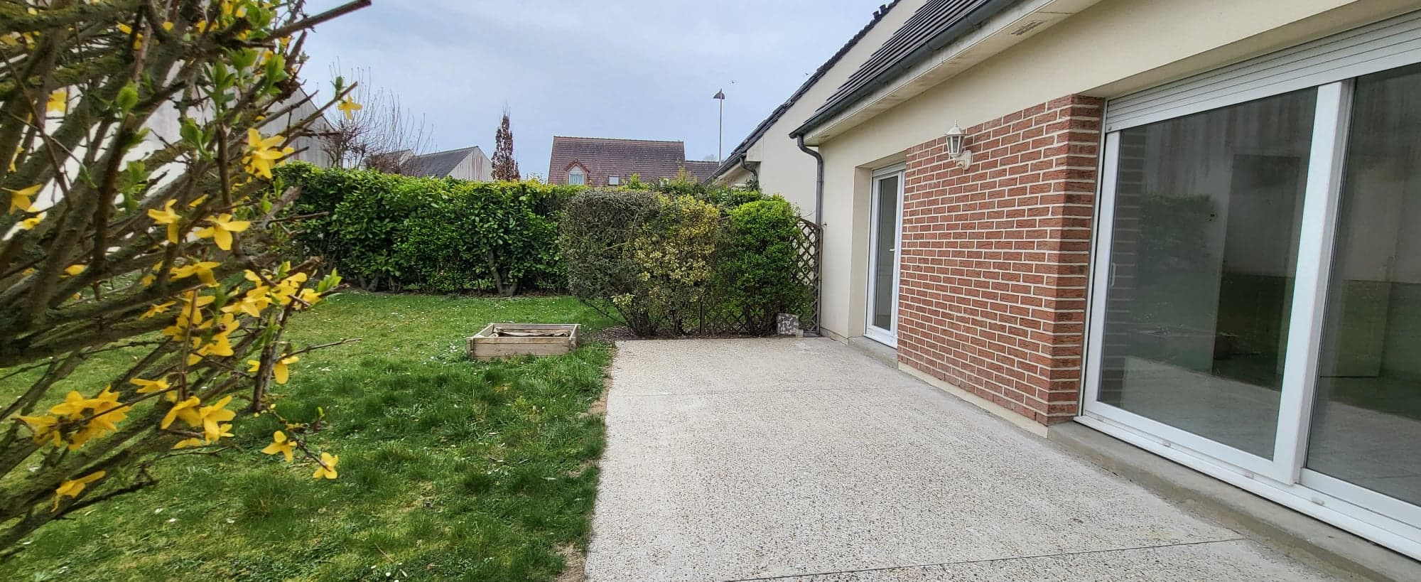 Immo80 – L'immobilier à Amiens et dans la Somme-Vallée des Vignes pavillon 3chb garage jardin